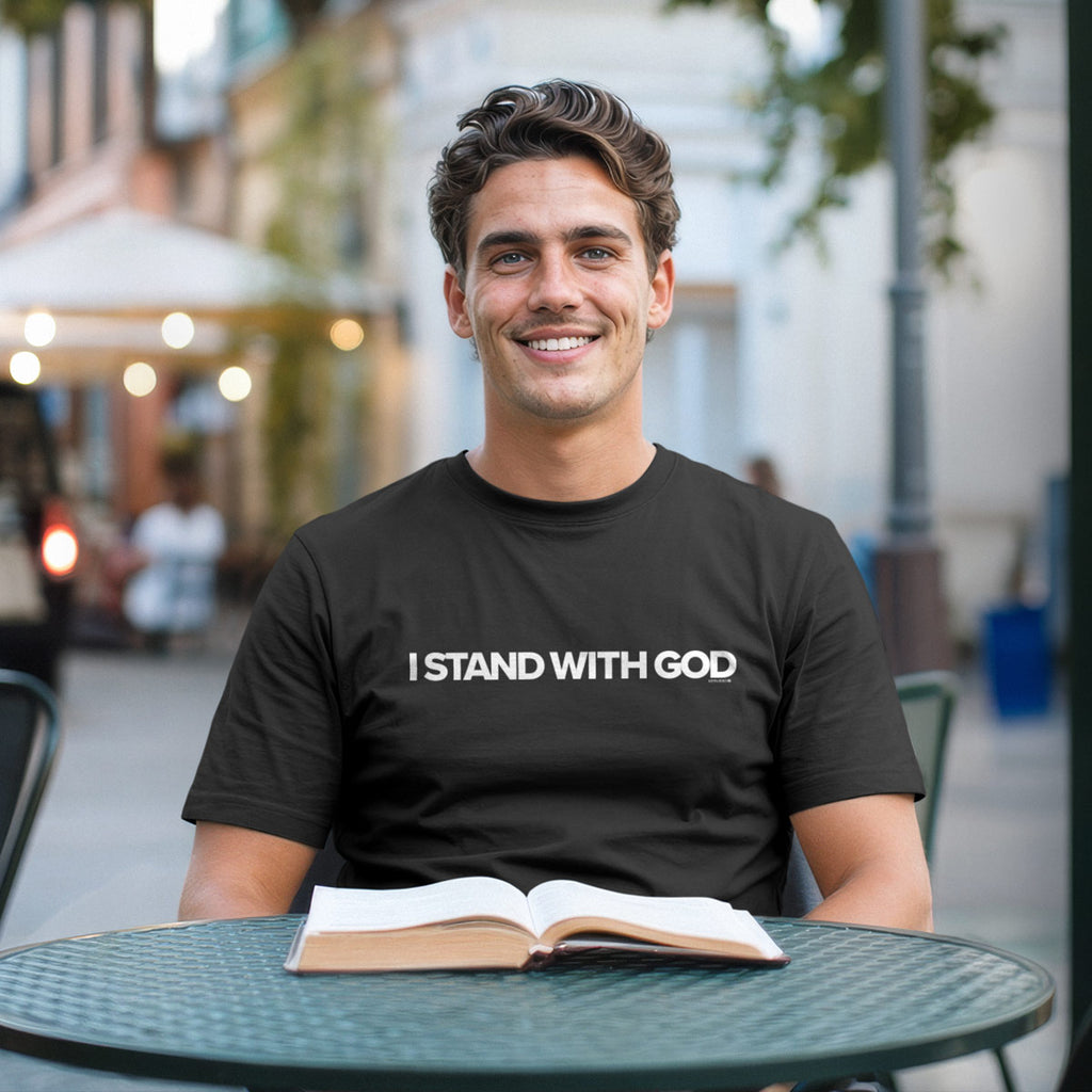 Kerusso Christian T-Shirt I Stand With God